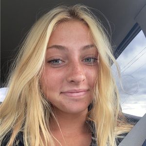 Meet your Posher, Sophia